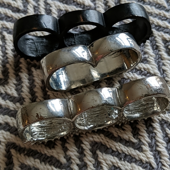 Stack of gemstone rings (knuckle rings) - Picture 5 of 5